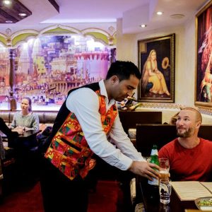 Waiter